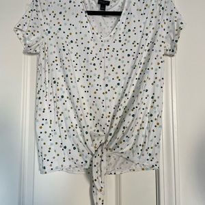 Ann Taylor Factory White Polka Dot Tie Front Short Sleeved Tee